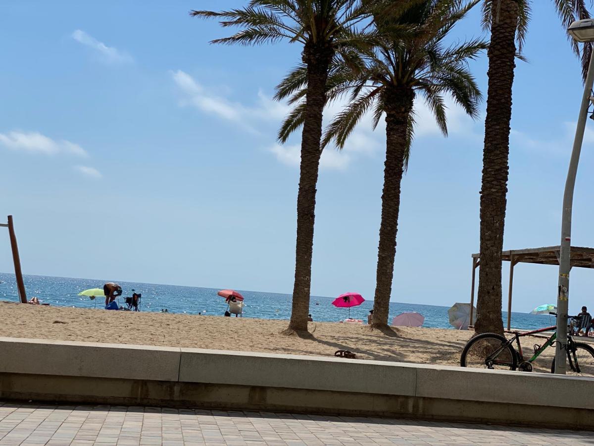 House On The Beach Calafell Eksteriør bilde