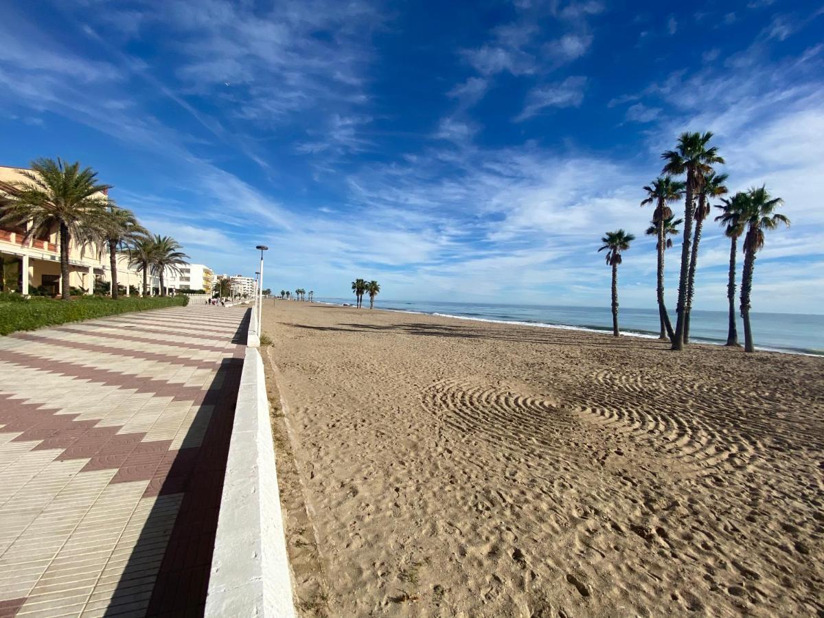 House On The Beach Calafell Eksteriør bilde