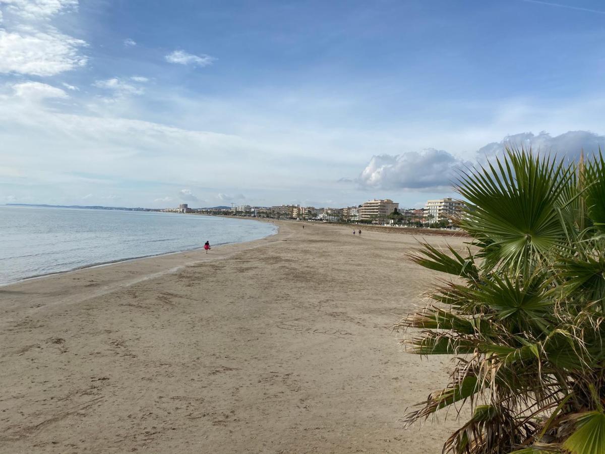 House On The Beach Calafell Eksteriør bilde