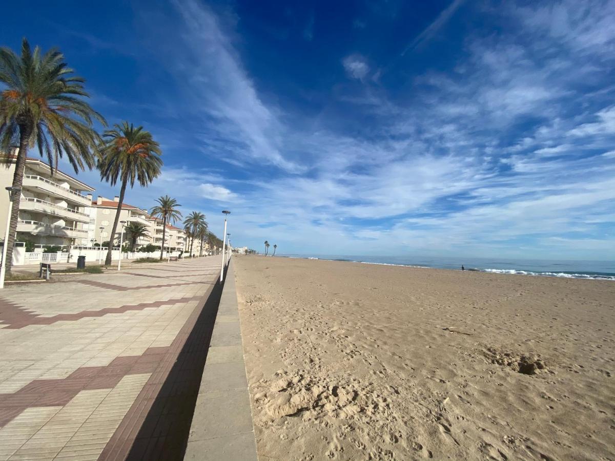House On The Beach Calafell Eksteriør bilde